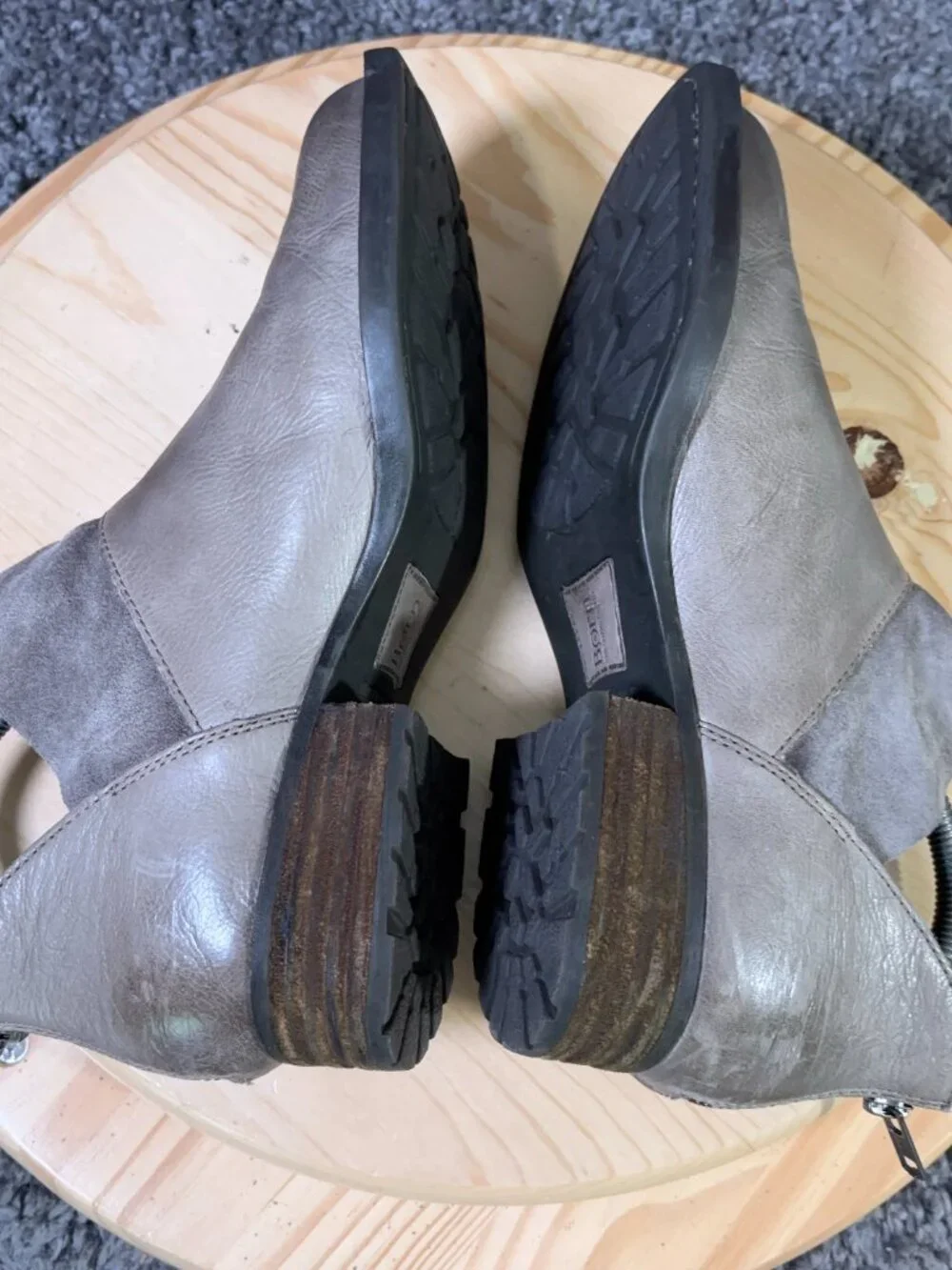 Born Boots Karava Womens Size 8.5 Suede Leather Gray Slip On Ankle Booties